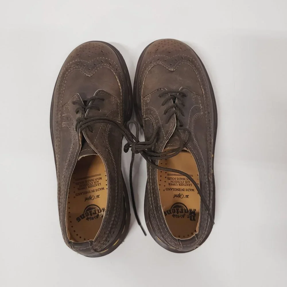 Doc Martens Junior 3989 YELLOW STITCH SMOOTH LEATHER BROGUE SHOES - Size‎ 4